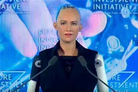 "سوفیا " ربات معروف با کریستیانو رونالدو دیدار کرد