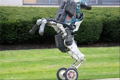 رباتی که با نگاه کردن به انسان هر کاری را می آموزد