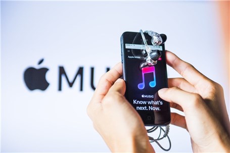 پیشی‌گرفتن تعداد کاربران اپل موزیک از اسپاتیفای در آمریکا