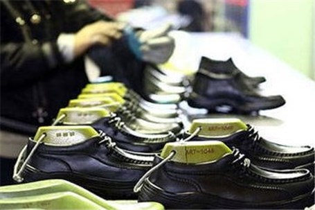 کاهش قیمت مواد اولیه تولید کفش
