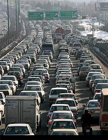 تهران دیگر توان ورود خودرو ندارد