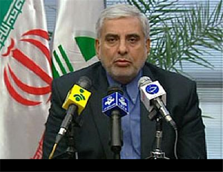 خودروسازان برای تولید خودروهای کم‌مصرف همت کنند