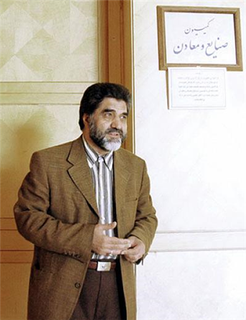 کاهش تعرفه واردات خودرو به صورت پلکانی