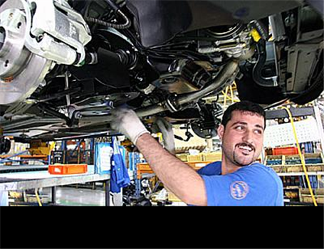 دریافت گواهینامه EFQM توسط یکی از نمایندگان ایران خودرو