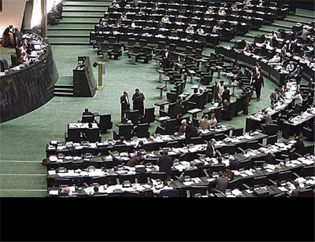 مجلس از اعمال سیاست های تشویقی در قبال قطعه سازان حمایت می کند