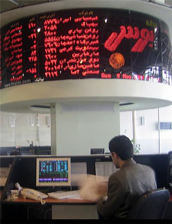 تصویب واگذاری ایران خودرو و سایپا به بخش خصوصی