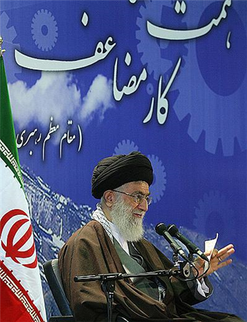 تجدید بیعت ایران خودرویی ها با مقام معظم رهبری
