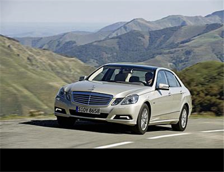 گزارش تصویری: مرسدس بنز E 200 CGI