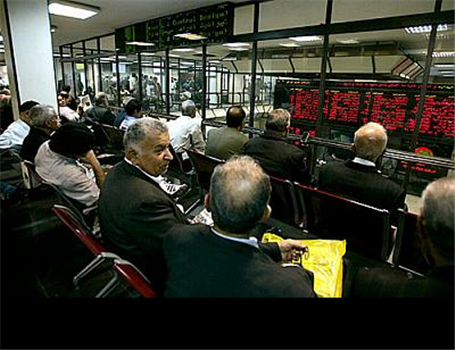رقابت برای خرید سایپا به روز دهم شد