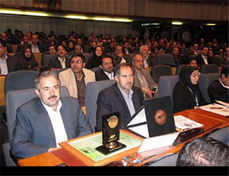 شرکت تام ایران خودرو جایزه تعالی منابع انسانی را برد