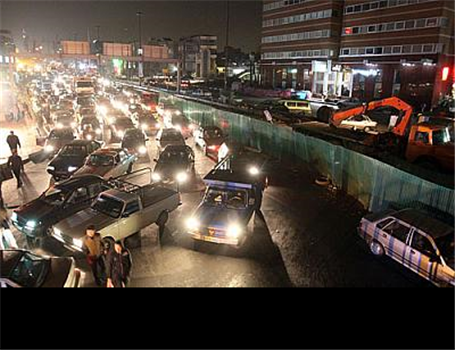 تصادف دو خودرو سواری تونل توحید را بست