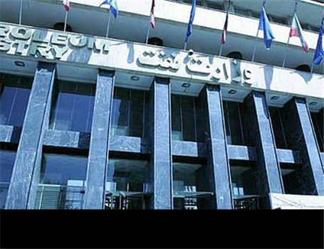 وزارت نفت سوخت باکیفیت خودروها را تامین می‌کند