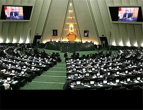 دولت موظف به خرید خودروهای استاندارد شد