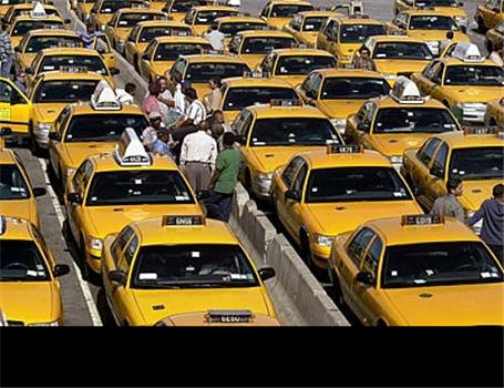 پرداخت کرایه تاکسی های اصفهان الکترونیکی می شود