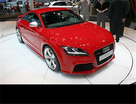 Audi TT RS عرضه می شود (گزارش تصویری)