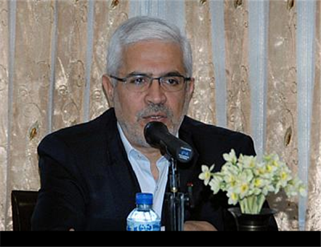 کاهش نقش کلیدی دولت در صنعت خودرو و لزوم همکاری به جای \”ادغام \”