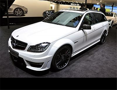 ارایه مرسدس 2012 C63 AMG با کمی تغییر (گزارش تصویری)