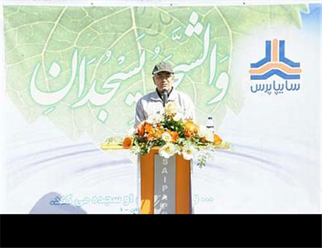 کاشت نمادین درخت توسط مدیر عامل سایپا پرس (گزارش تصویری)