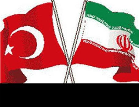 همکاری بیمه های مرکزی ایران و ترکیه در زمینه خودرو