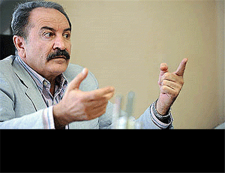 معامله سهام خودروسازان غیرقانونی است