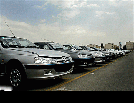 کاهـش قیمـت 4 خـودرو سـواری