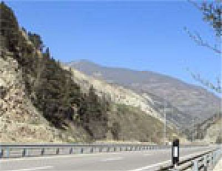منطقه یک آزادراه تهران- شمال تا پایان سال 95 به بهره برداری می رسد