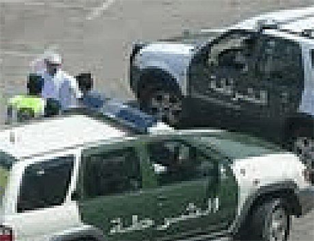 پلیس امارات تصویربرداری از حوادث رانندگی را ممنوع کرد
