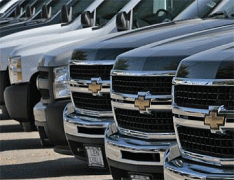 فروش خودرو برای پنجمین ماه متوالی در آمریکا کاهش یافت
