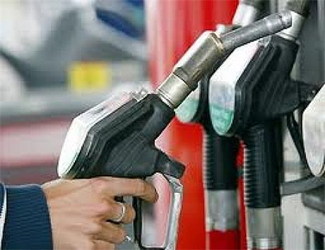 خطای پمپ بنزین مسافران جاده هراز را گرفتار کرد