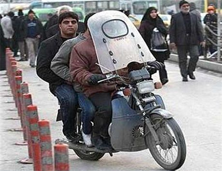 لاین مخصوص موتورسیکلت و دوچرخه در اصفهان از بار تصادفات می‌کاهد