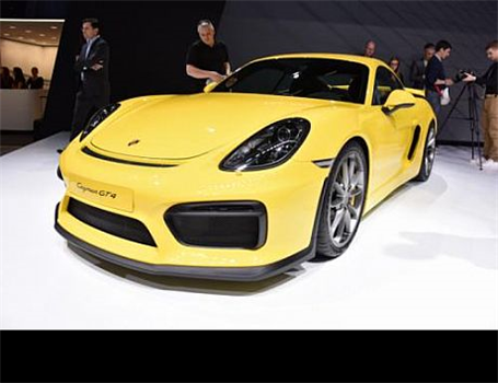 انجین ۹۱۱ برای پورشه کیمن