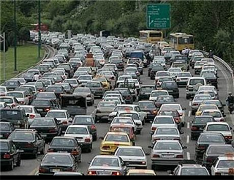 ۵۰۶ هزار خودرو از راه های استان قزوین تردد کردند