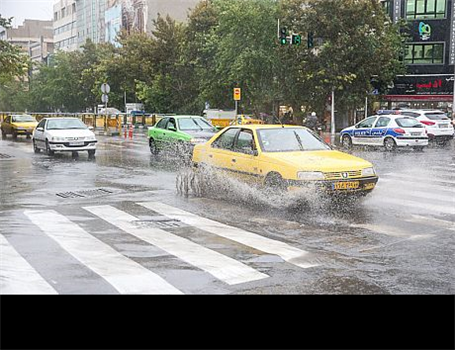 باران در جاده های 18 استان