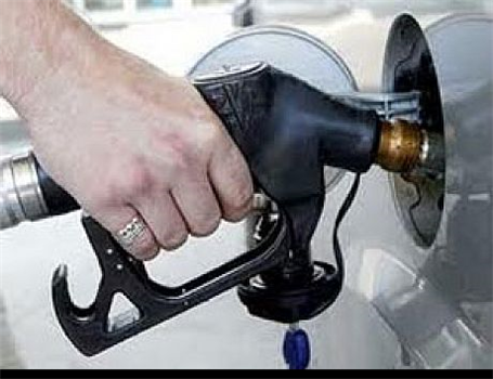 تحقیق و تفحص مجلس از بنزین وارداتی منتفی نشده است