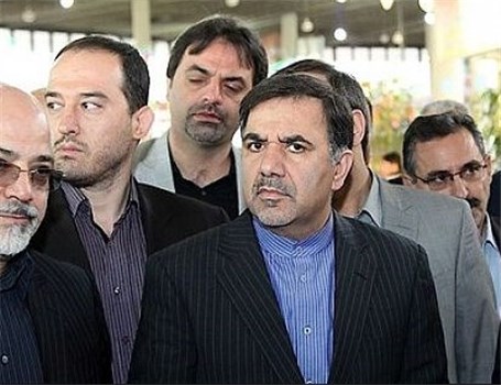 وزیر راه و شهرسازی از محور هراز بازدید کرد