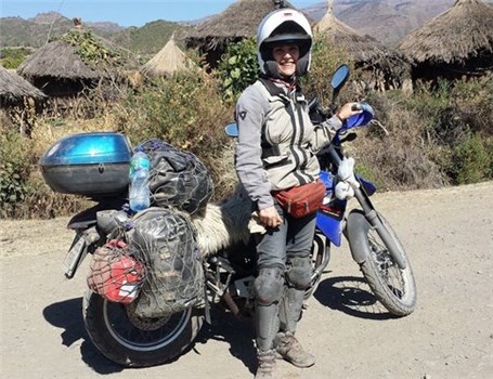 ماجراجویی بانوی ایرانی موتورسوار
