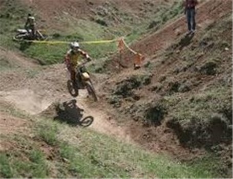 برگزاری دومین دوره مسابقات موتورسواری مسیر کوهستان در قزوین