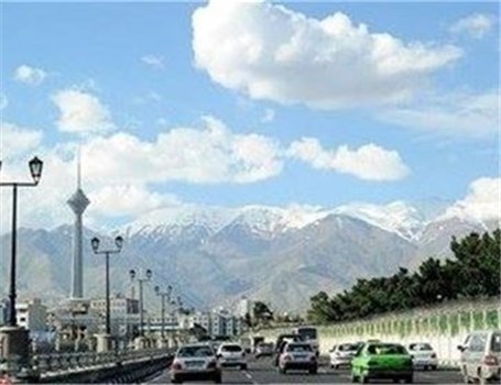 کیفیت هوای تهران در شرایط سالم باقی ماند