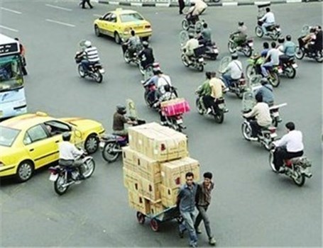 فرهنگ‌سازی موتورسیکلت‌سواران در دستور کار پلیس شهرضا قرار دارد