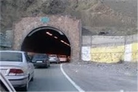 انسداد تونل شیرین‌سو در محور قدیم قزوین ـ رشت