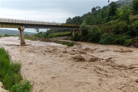احتمال سیلاب در جاده‌های شرقی کشور