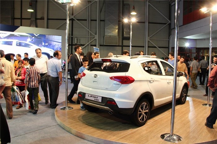 افتتاح پانزدهمین نمایشگاه خودرو مشهد