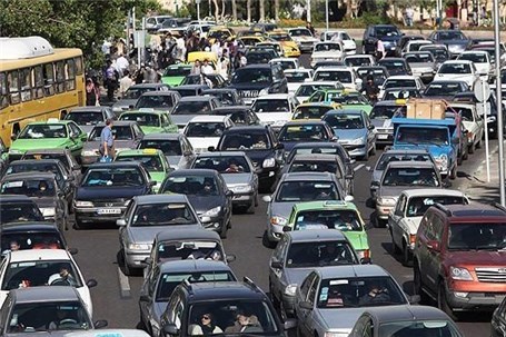 ترافیک سنگین در آزاد راه تهران - کرج