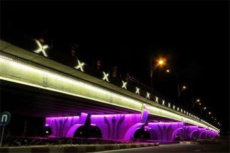 پل روگذر ولیعصر(عج) زنجان به دلیل تعویض درزگیرها مسدود شده است