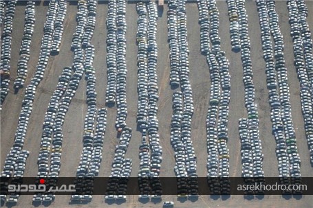 صف خودروهای پارک شده در مهران، سه روز قبل از اربعین