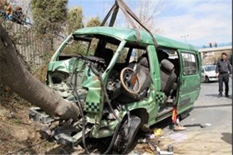واژگونی مرگبار تاکسی زائران در جاده قم - تهران