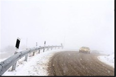 جاده چالوس برفی شد؛ دمای هوای«دیزین»به منفی۱۵ درجه می‌رسد