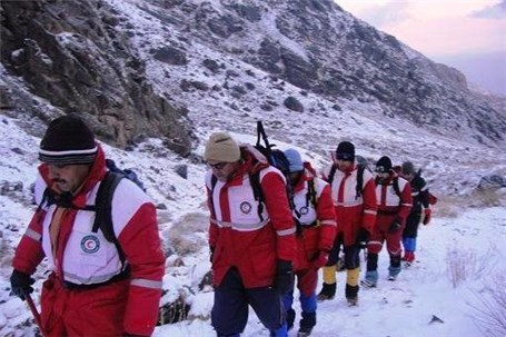 امدادرسانی هلال احمر به ۱۹۶ مسافر در جاده های زنجان