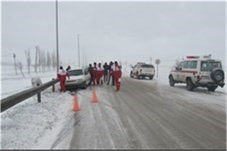 اسکان اضطراری ۱۰۷ حادثه دیده در برف و کولاک مازندران