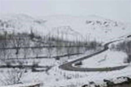 تردد خودروها در 9 گردنه استان زنجان فقط با زنجیرچرخ امکانپذیر است